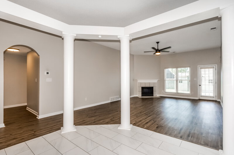 2,280/Mo, 1083 Red Fern Cir E Cordova, TN 38018 Breakfast Nook View