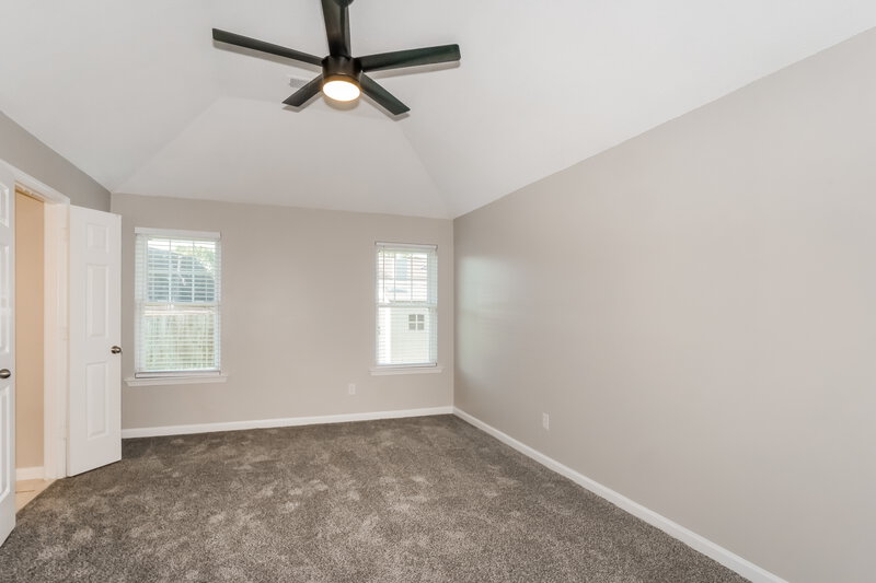2,280/Mo, 1083 Red Fern Cir E Cordova, TN 38018 Main Bedroom View