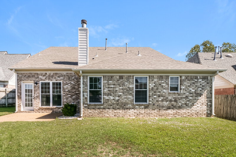 2,280/Mo, 1083 Red Fern Cir E Cordova, TN 38018 Rear View 2