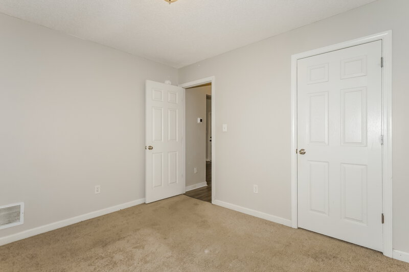 1,920/Mo, 7182 Crape Myrtle Dr Olive Branch, MS 38654 Bedroom View