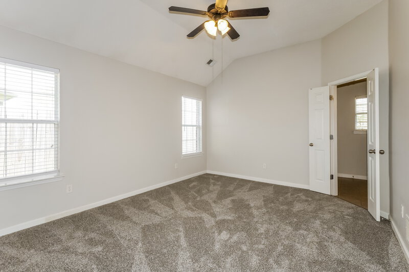 1,920/Mo, 7182 Crape Myrtle Dr Olive Branch, MS 38654 Bedroom View 2