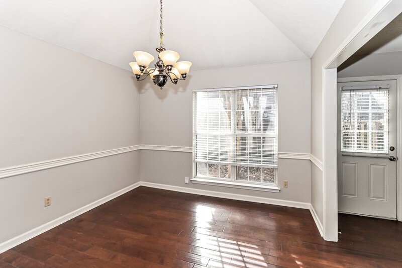 1,970/Mo, 1755 Steeplechase Cv Southaven, MS 38671 Dining Room View