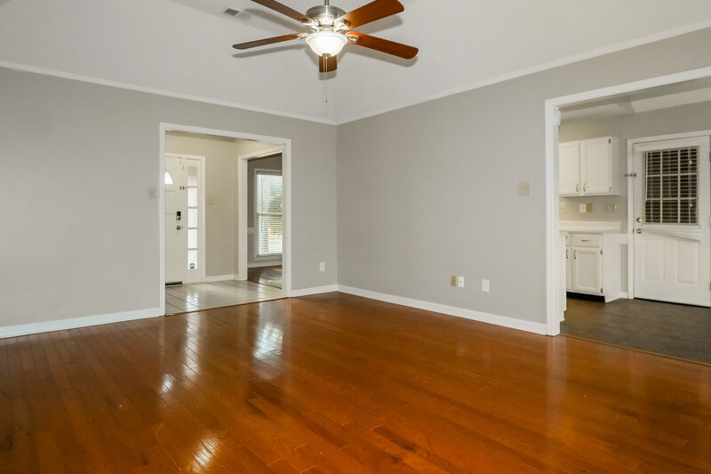 2,145/Mo, 7576 Dexter Run Cir Cordova, TN 38016 Living Room View 2