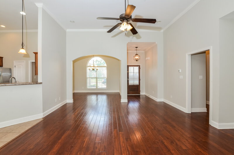 2,400/Mo, 2647 Champion Hills Dr Southaven, MS 38672 Living Room View 3