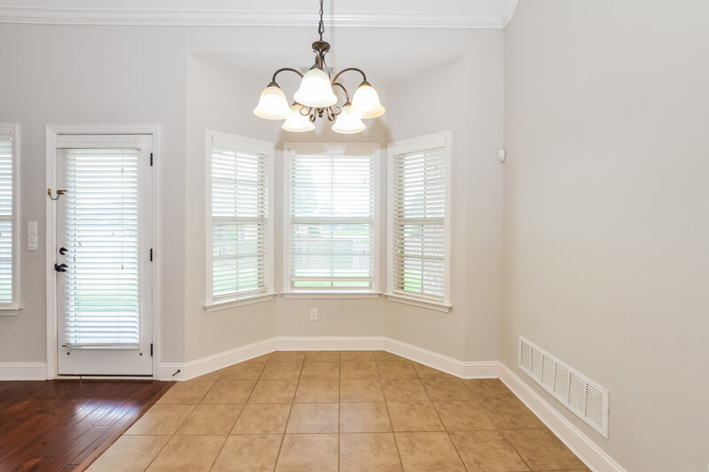 2,400/Mo, 2647 Champion Hills Dr Southaven, MS 38672 Breakfast Nook View