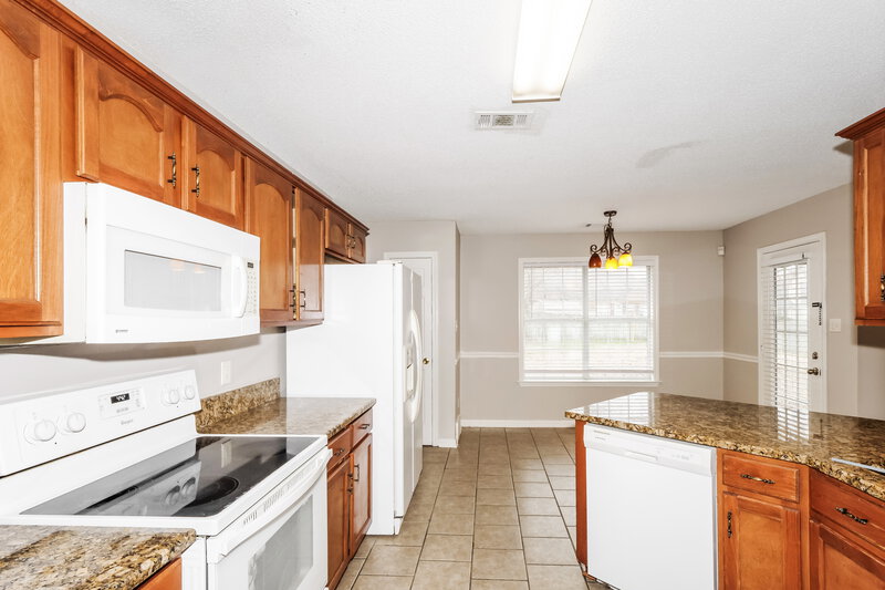 1,960/Mo, 1171 Stable Run Dr Cordova, TN 38018 Kitchen View