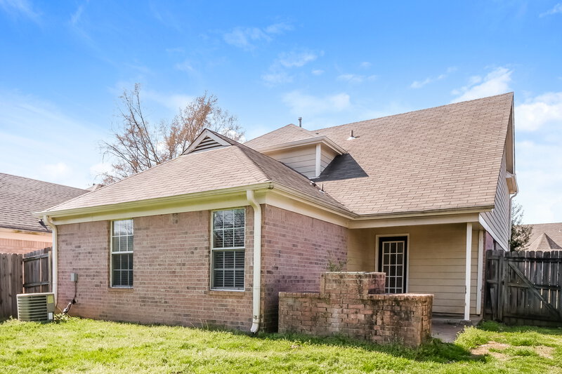 1,785/Mo, 1106 Cross Wood Ln Cordova, TN 38018 Rear View 2