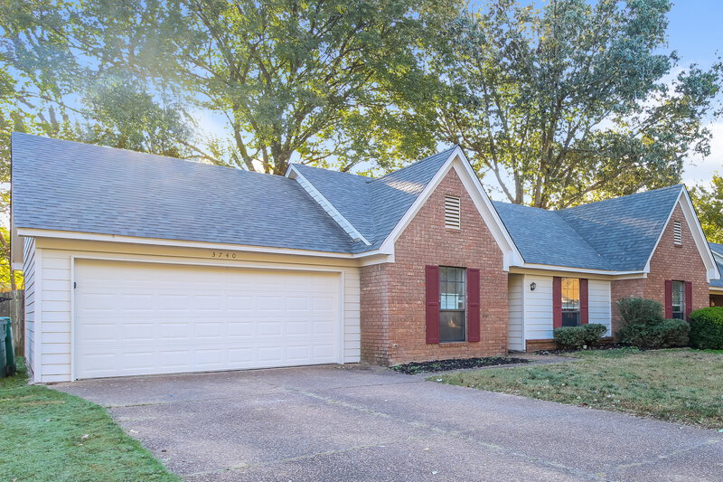 1,620/Mo, 3740 Schanna Dr Memphis, TN 38135 Front View 2