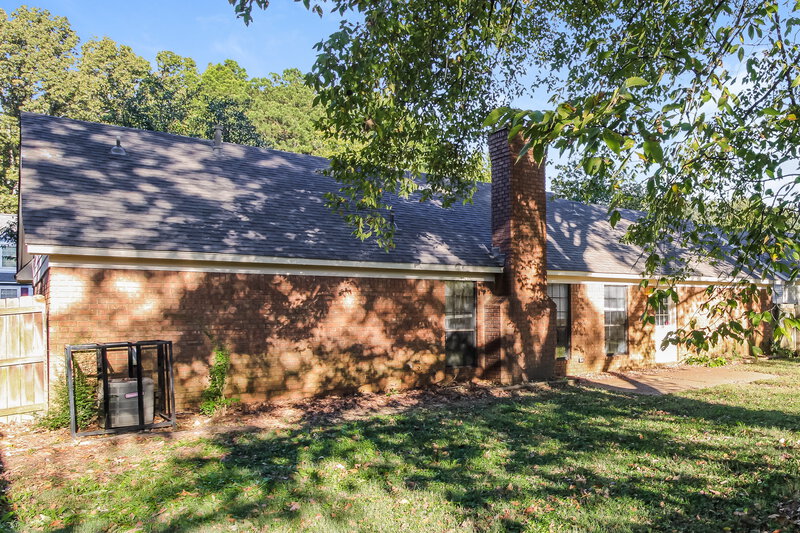 1,620/Mo, 3740 Schanna Dr Memphis, TN 38135 Rear View 2