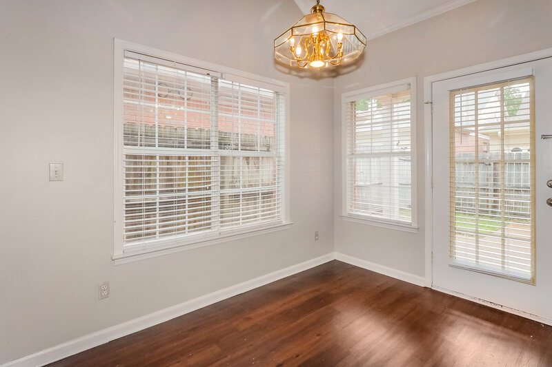 1,740/Mo, 596 N Ericson Rd Cordova, TN 38018 Dining Room View