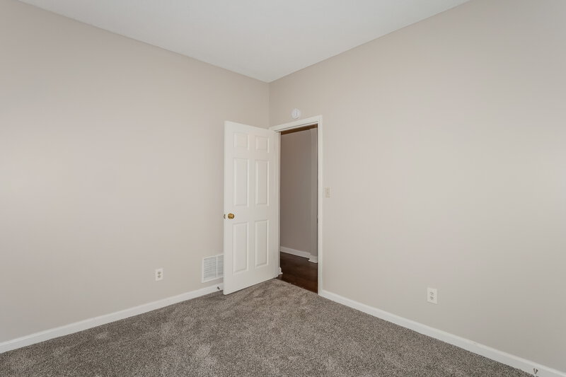 1,740/Mo, 596 N Ericson Rd Cordova, TN 38018 Bedroom View 2