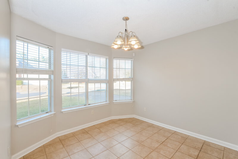 1,470/Mo, 7499 Spinola Cv Memphis, TN 38133 Dining Room View