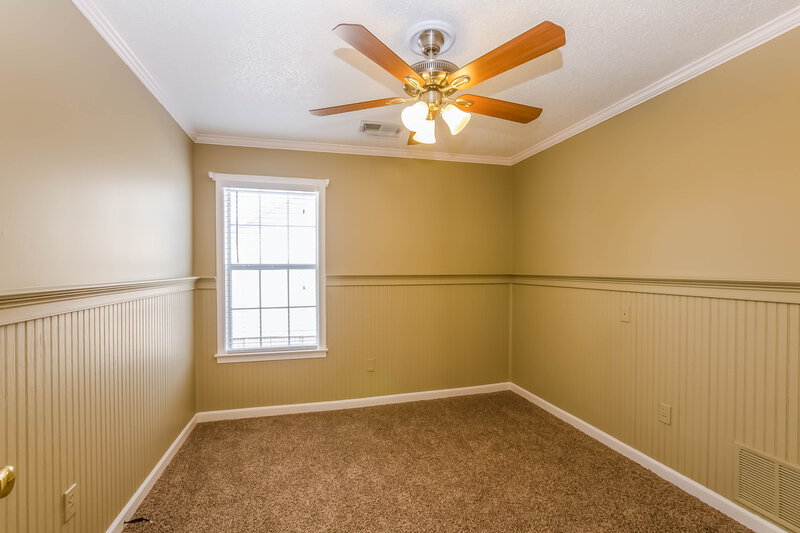 2,270/Mo, 756 N Ericson Rd Cordova, TN 38018 Bedroom View 2