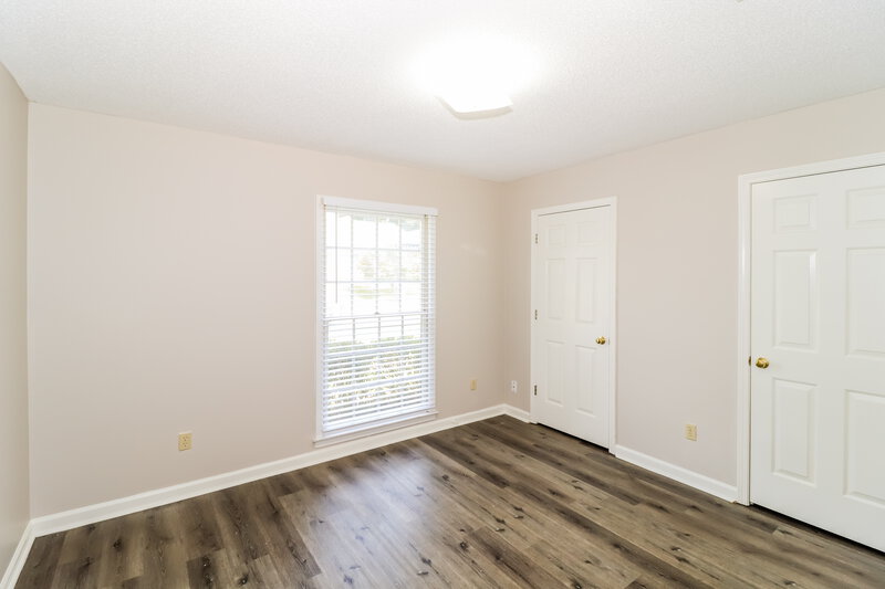 2,245/Mo, 7625 Dexter Park Dr Cordova, TN 38016 Bedroom View 2