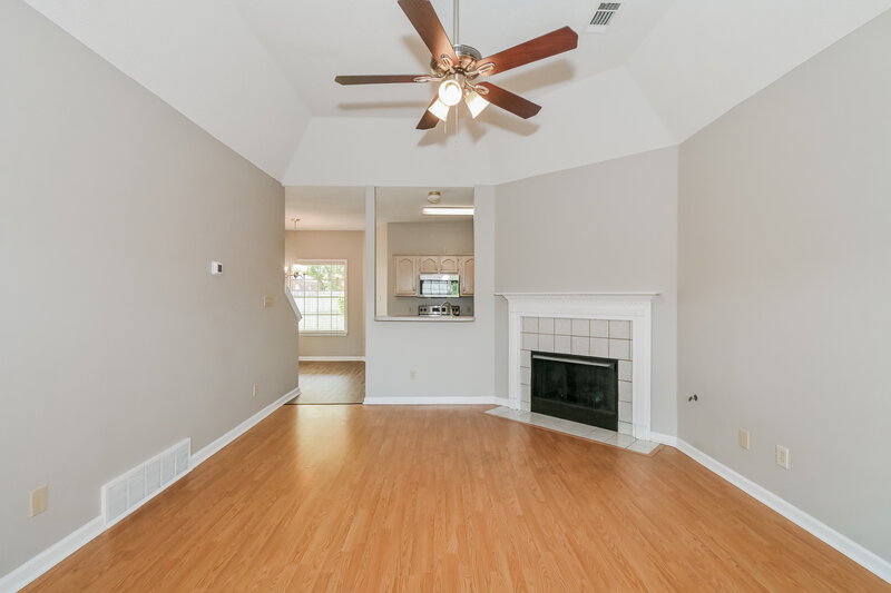 2,480/Mo, 8713 Citrus Bend Dr Cordova, TN 38018 Living Room View 2