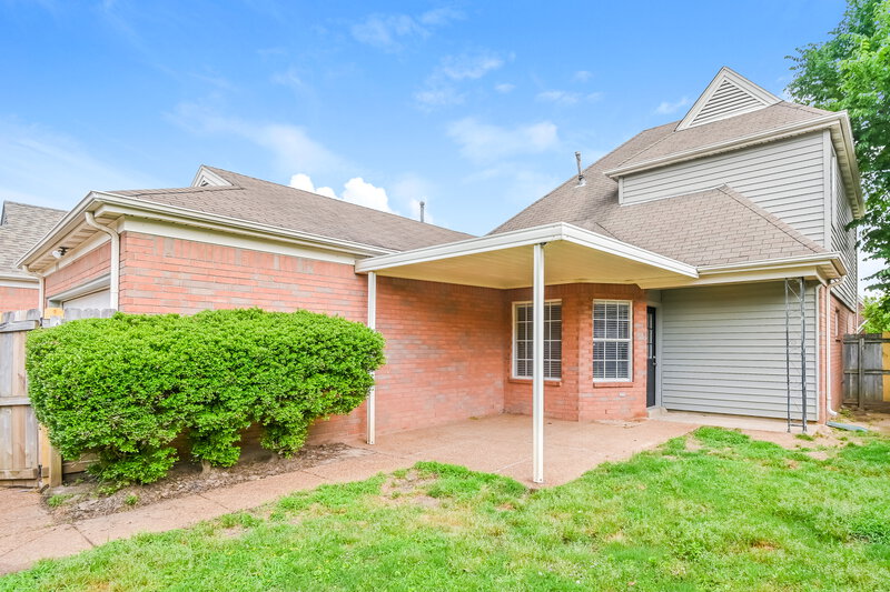 2,480/Mo, 8713 Citrus Bend Dr Cordova, TN 38018 Rear View