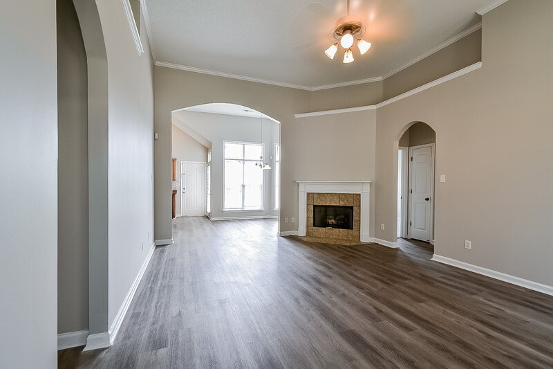 1,870/Mo, 9157 Acadia Pl Cordova, TN 38018 Living Room View 2