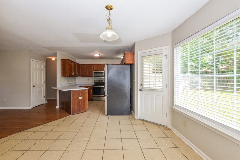1,960/Mo, 4371 Shadow Ridge Dr Horn Lake, MS 38637 Breakfast Nook View