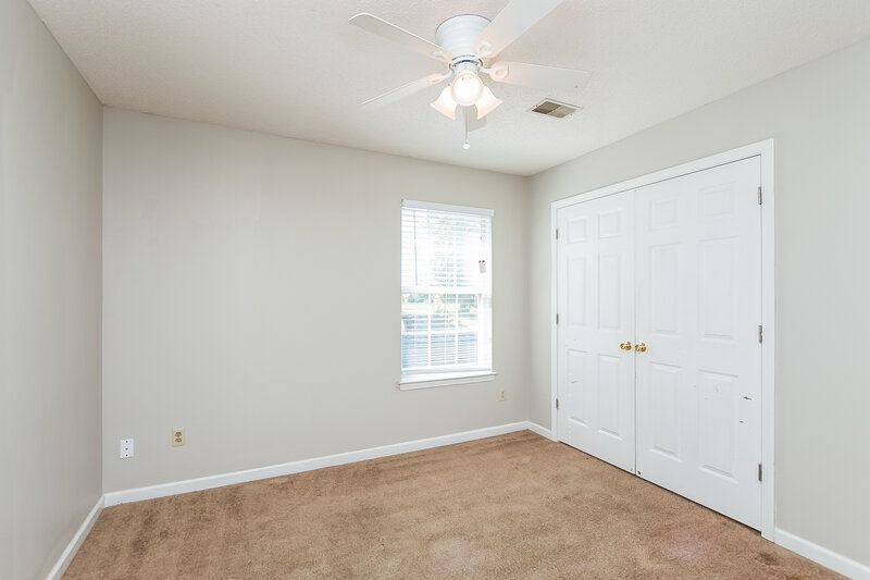 2,010/Mo, 4371 Shadow Ridge Dr Horn Lake, MS 38637 Bedroomlarge View 2