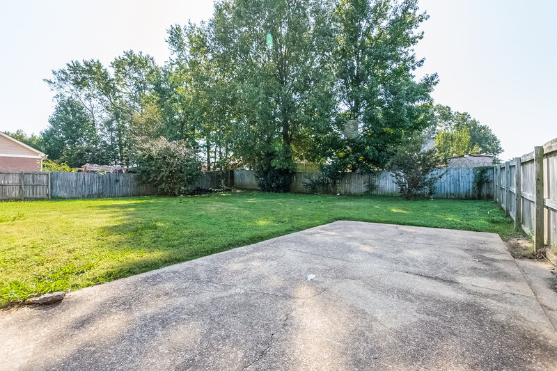 2,010/Mo, 4371 Shadow Ridge Dr Horn Lake, MS 38637 Rear Viewlarge View 2