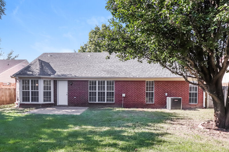 1,660/Mo, 7892 Jane Ayre Dr Southaven, MS 38671 Rear View 2