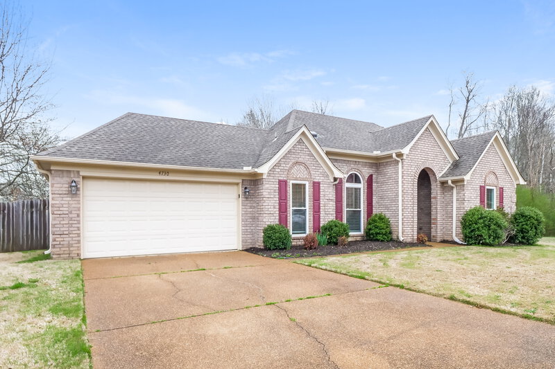 2,000/Mo, 4730 Buckhead Cir Bartlett, TN 38002 Front View