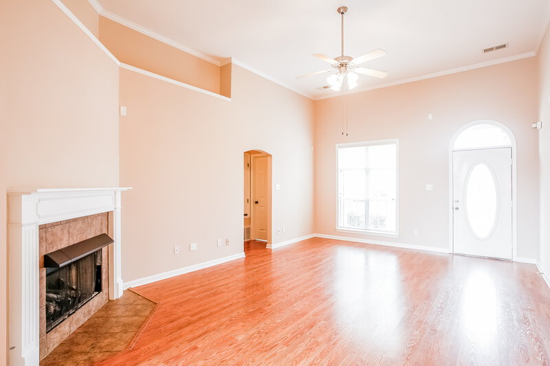 1,895/Mo, 1112 Averett Ln Cordova, TN 38018 Living Room View