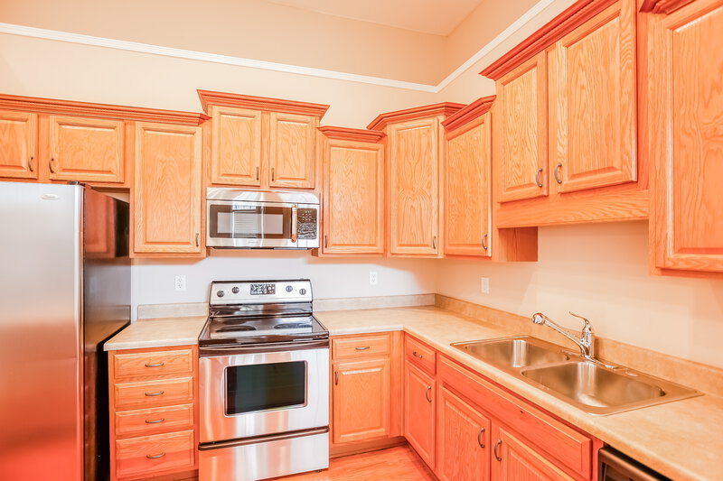 1,895/Mo, 1112 Averett Ln Cordova, TN 38018 Kitchen View