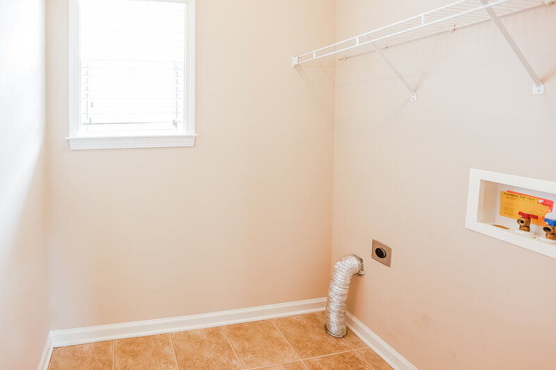 1,895/Mo, 1112 Averett Ln Cordova, TN 38018 Laundry Room View