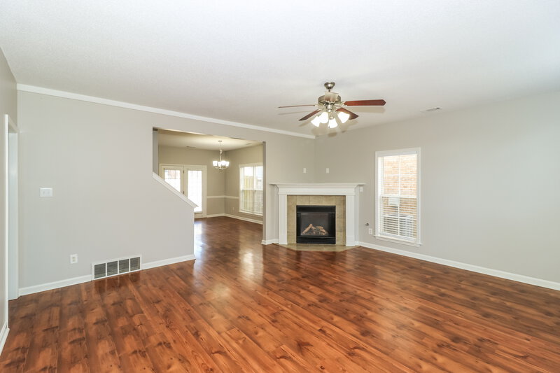 2,920/Mo, 10176 Eveninghill Dr Cordova, TN 38016 Living Room View