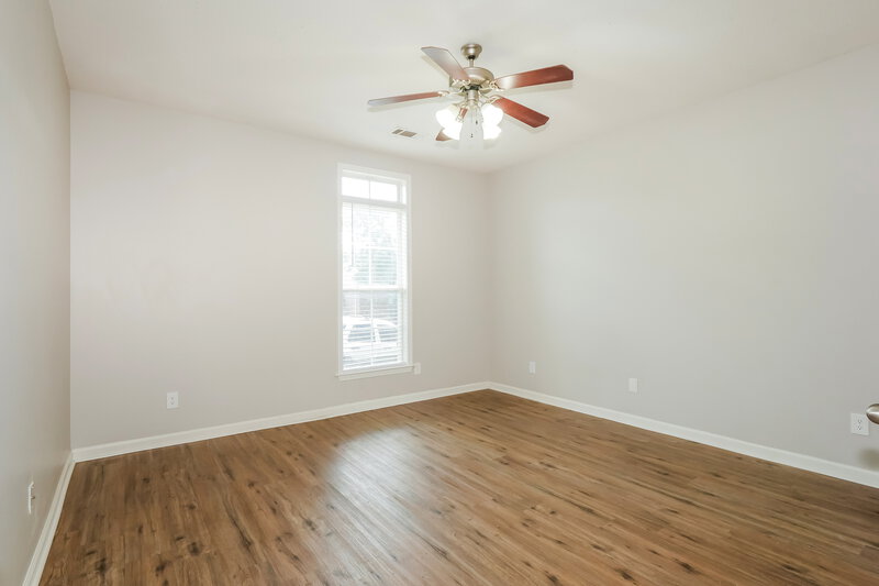 1,770/Mo, 10176 Eveninghill Dr Cordova, TN 38016 Main Bedroom View 2