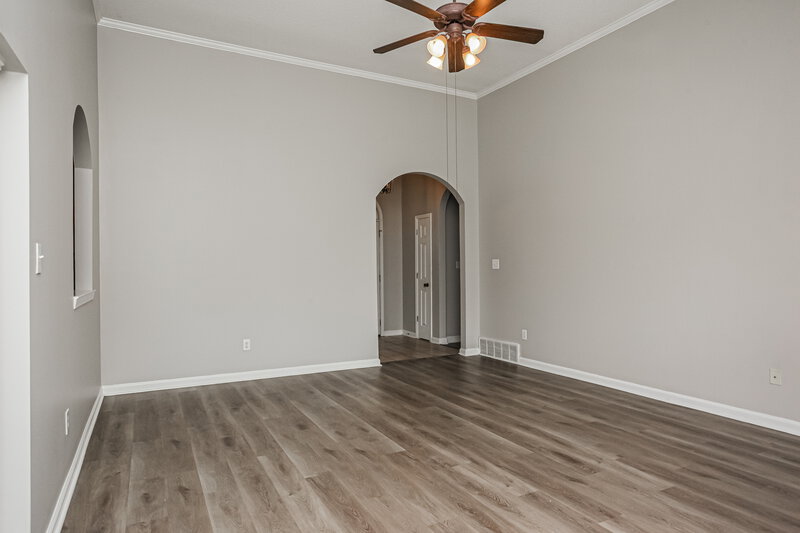 1,925/Mo, 10183 Tall Hickory Dr Cordova, TN 38016 Living Room View 2