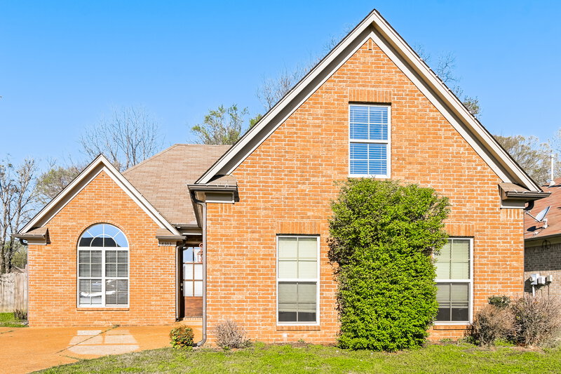 2,145/Mo, 8303 Windsor Ln Southaven, MS 38672 External View