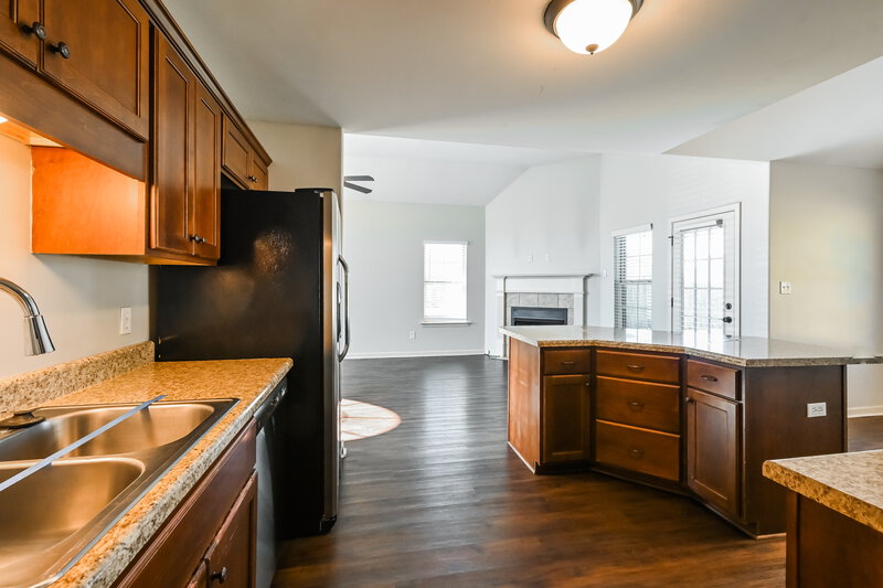 2,145/Mo, 8303 Windsor Ln Southaven, MS 38672 Kitchen View