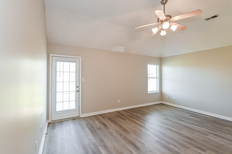 2,235/Mo, 9153 William Paul Dr Olive Branch, MS 38654 Main Bedroom View