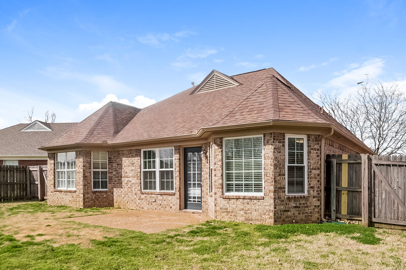 1,850/Mo, 1166 Whistler Dr Cordova, TN 38018 Rear View