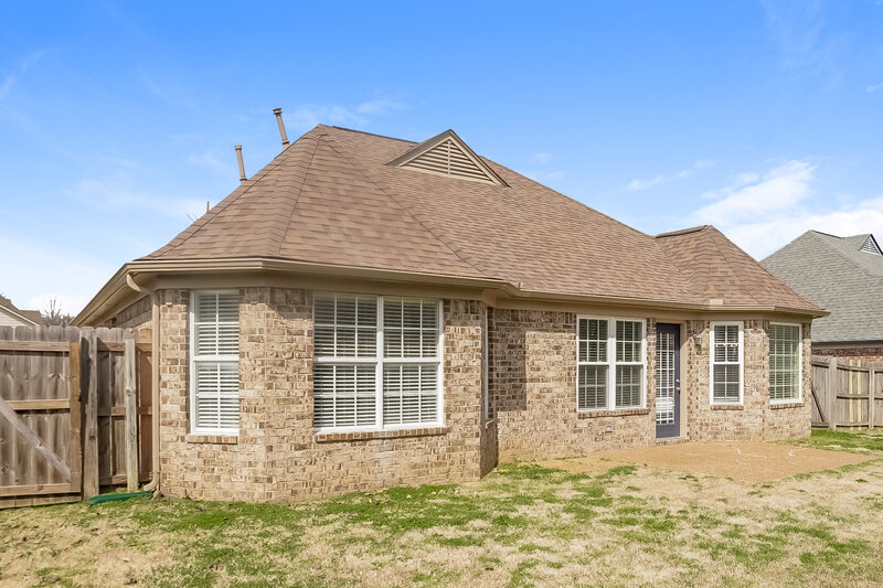 1,850/Mo, 1166 Whistler Dr Cordova, TN 38018 Rear View 2