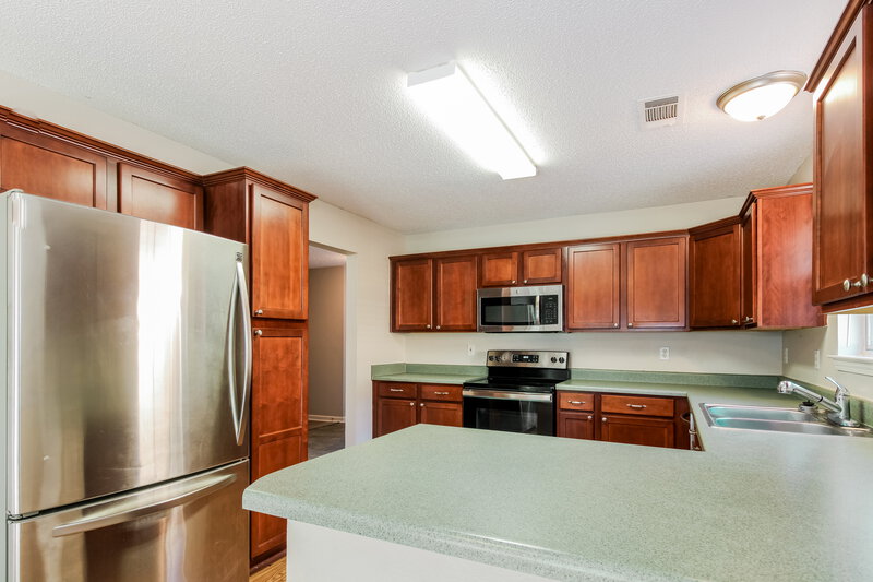 1,835/Mo, 7414 Fox Creek Dr Olive Branch, MS 38654 Kitchen View