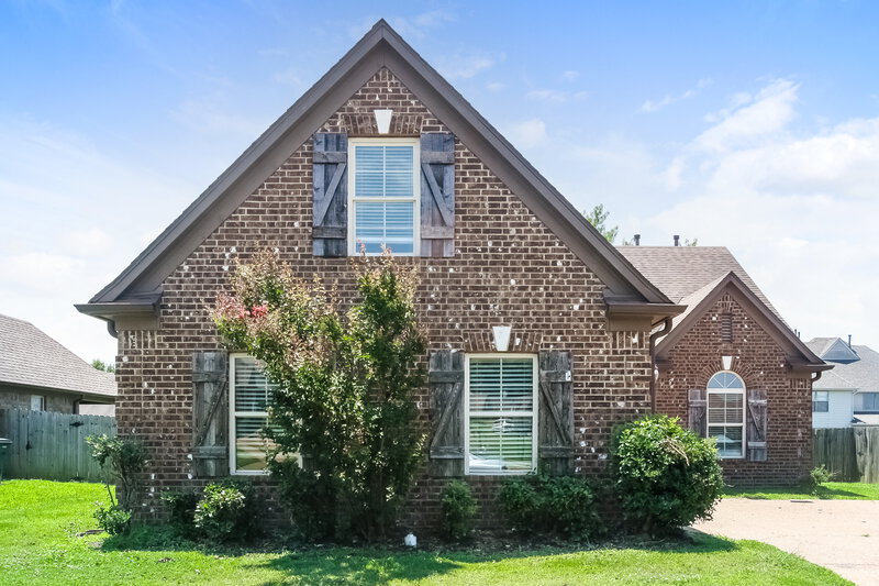 2,195/Mo, 3145 Pinetree Loop N Southaven, MS 38672 External View