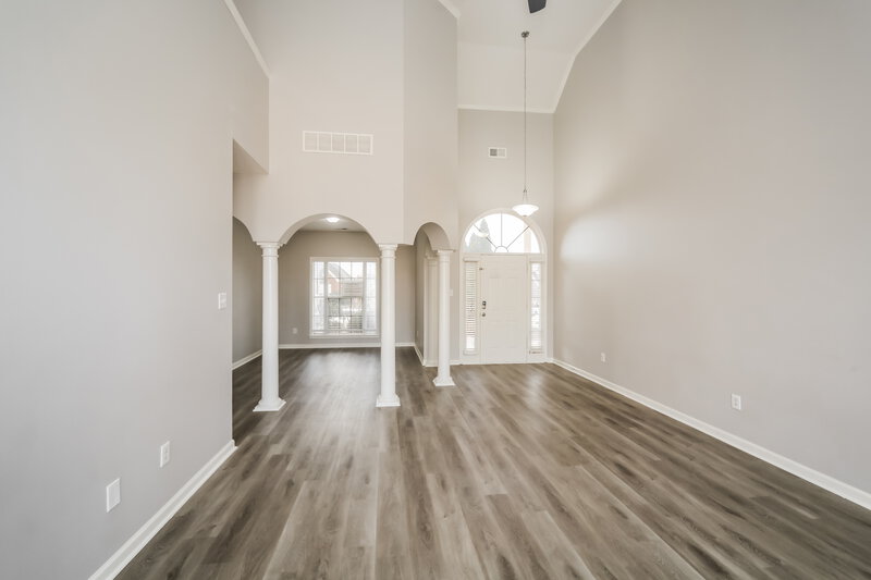 2,940/Mo, 2278 Purple Leaf Cv Cordova, TN 38016 Living Room View 2