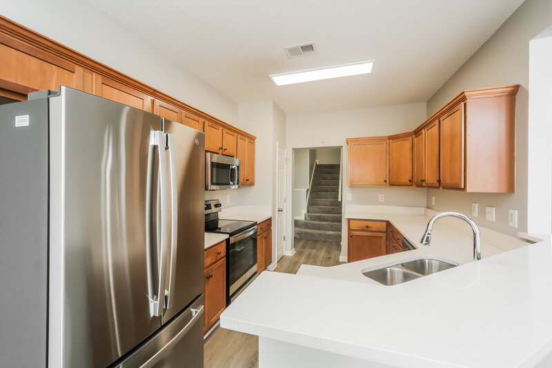 2,940/Mo, 2278 Purple Leaf Cv Cordova, TN 38016 Kitchen View 2