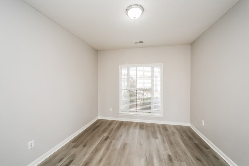 2,940/Mo, 2278 Purple Leaf Cv Cordova, TN 38016 Bedroom View 3