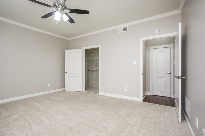 2,150/Mo, 2885 Liverpool Ln Southaven, MS 38671 Main Bedroom View