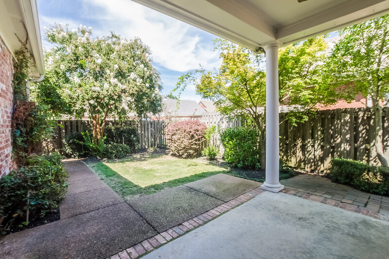 1,750/Mo, 4698 Stone Cross Dr Olive Branch, MS 38654 Patio View