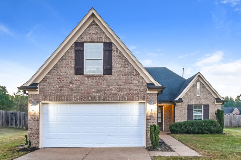 2,850/Mo, 7544 De Fleury Bnd E Southaven, MS 38672 External View