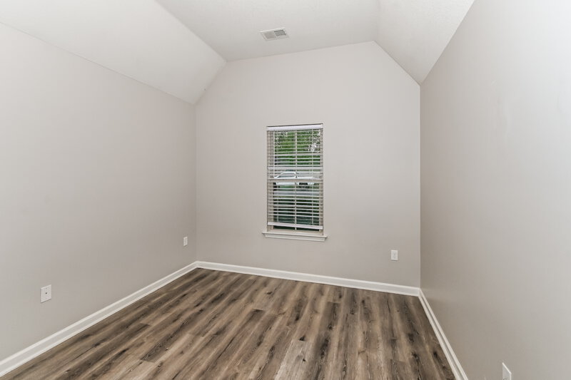 2,850/Mo, 7544 De Fleury Bnd E Southaven, MS 38672 Bedroom View 2