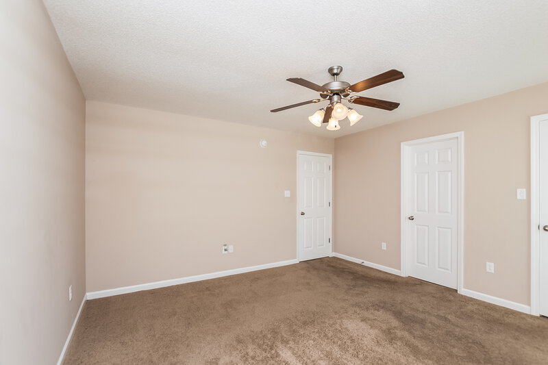 1,650/Mo, 1569 Ian Dr Southaven, MS 38671 Master Bedroomlarge View
