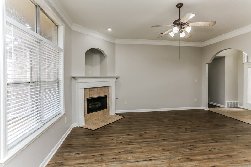 2,055/Mo, 4029 Amherst Dr Olive Branch, MS 38654 Living Room View