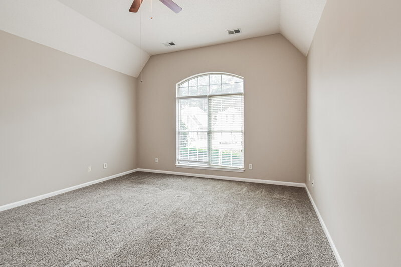 2,010/Mo, 5774 Bedford Loop E Southaven, MS 38672 Bedroom View 3