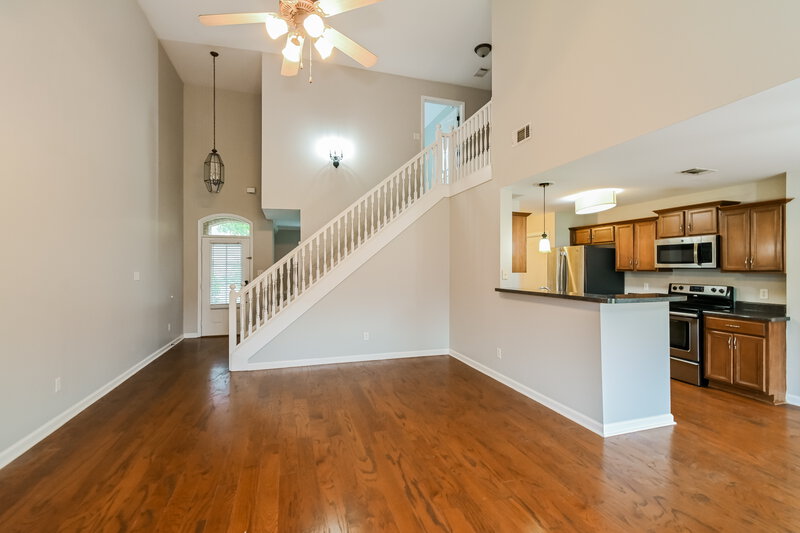 1,840/Mo, 50 Hidden Garden Dr Oakland, TN 38060 Living Room View 2